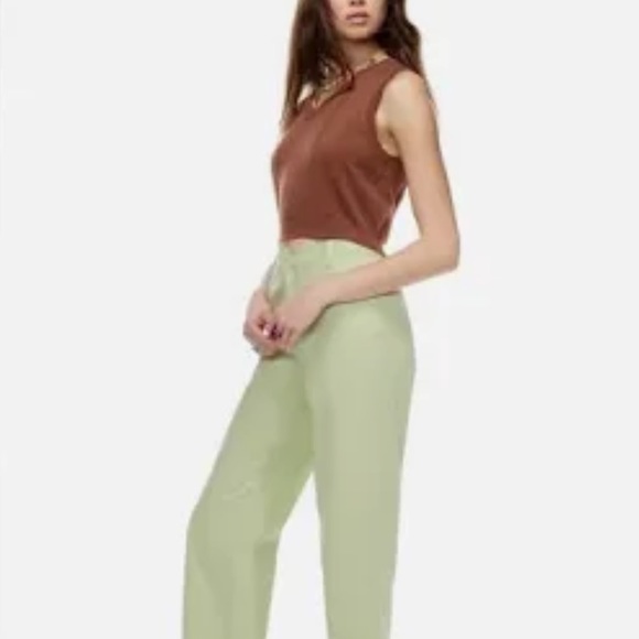 NWOT Aritzia Sunday Best Quinn Sweater Vest - Picture 2 of 6